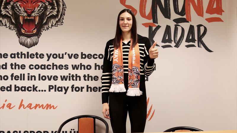 Eczacıbaşı, Tijana Boskovic ile sözleşme uzattı