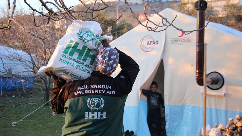 İHH deprem bölgesinde 7 bin 21 görevliyle faaliyette bulundu