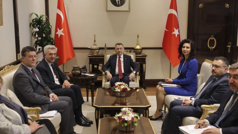 Fuat Oktay, BM Mülteciler Yüksek Komiseri Flippo Grandi ile görüştü