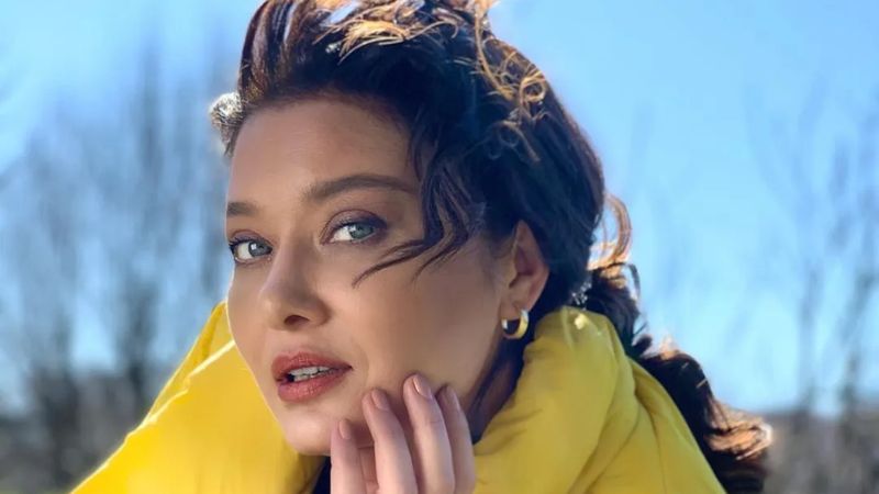 Gözünden dudağına tıpatıp aynı! Nurgül Yeşilçay'ın ablası değil ikizi mübarek...