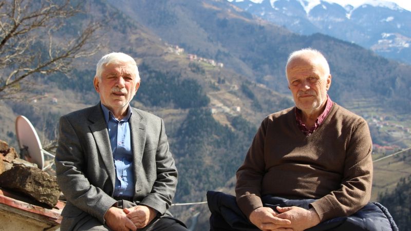 Afetle göç ettikleri Hatay'dan depremle ayrıldılar