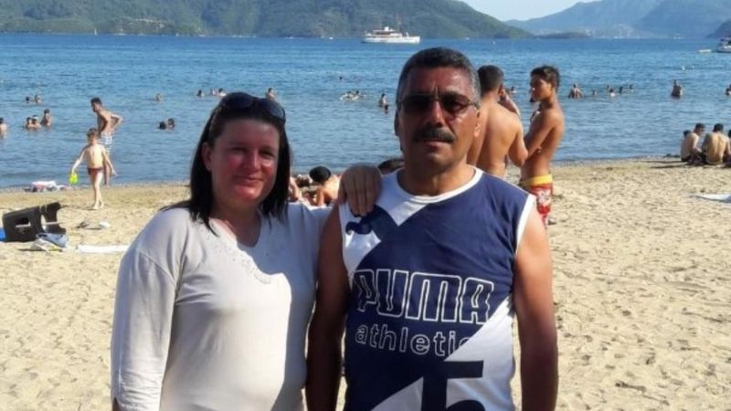 Denizli'de eşi tarafından öldürülen 2 çocuk annesi kadın toprağa verildi