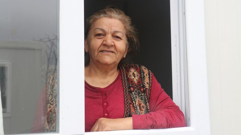 Malatya'da şehit ailesi depreme yakalandı! Konteyner kente yerleştiler