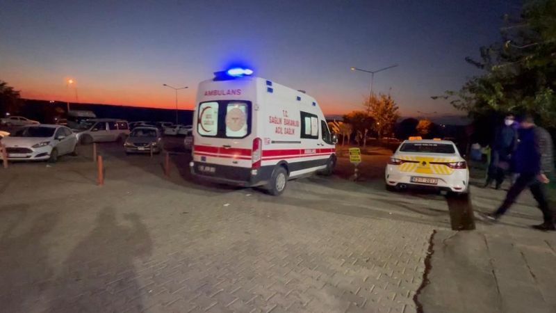 Şanlıurfa’da 21 yaşındaki genç, kazara annesini vurdu