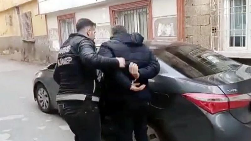 Gaziantep'te sosyal medyada uyuşturucuya özendirenlere operasyon: 11 gözaltı