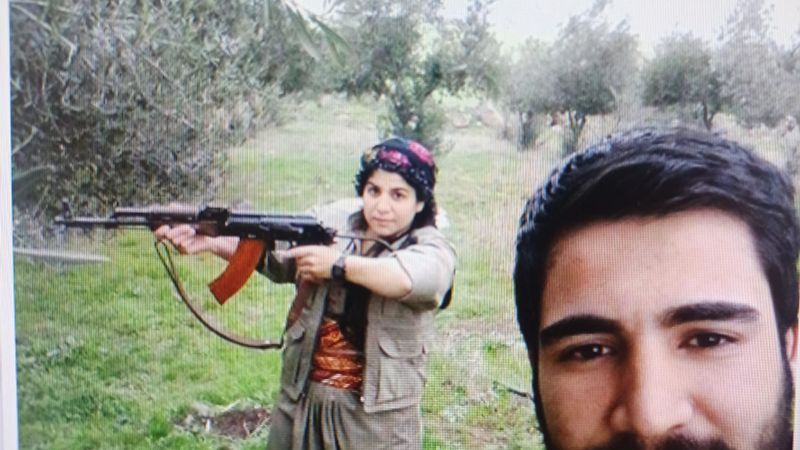 Afyonkarahisar'da kırmızı kategoride aranan teröristle fotoğrafı olan militan yakalandı