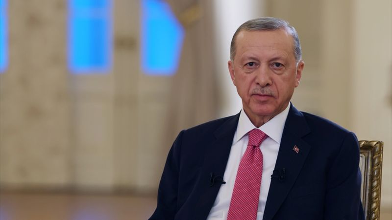 Cumhurbaşkanı Erdoğan: Meral Hanım'a rağmen HDP'yi masaya oturttular