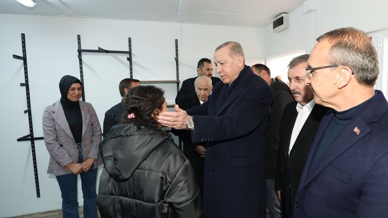 Cumhurbaşkanı Erdoğan ilk iftarı depremzedelerle Kahramanmaraş'ta yapacak