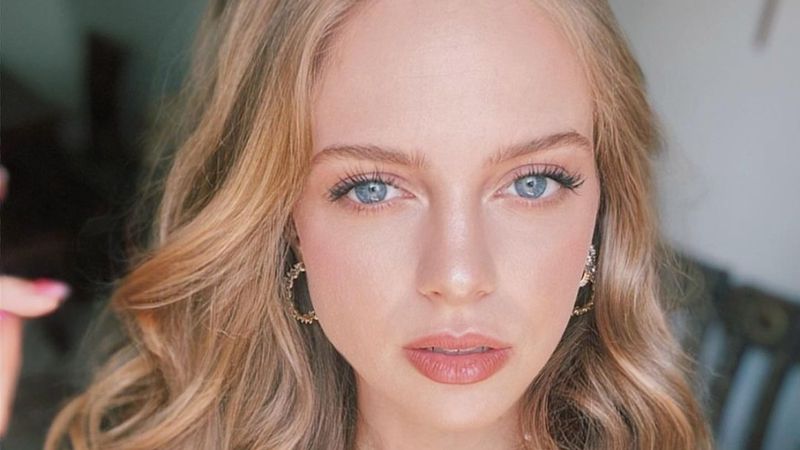 İpek Filiz Yazıcı bikinili pozlarını paylaşınca takipçileri yorum yağmuruna tuttu: 