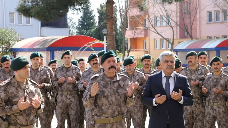 Samsun'dan 30 özel harekat polisi Suriye'ye uğurlandı