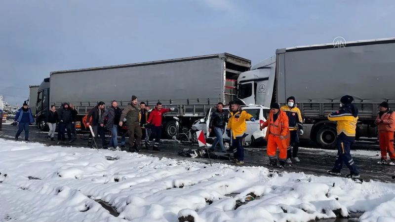 Anadolu Otoyolu'nun Bolu kesiminde zincirleme kaza
