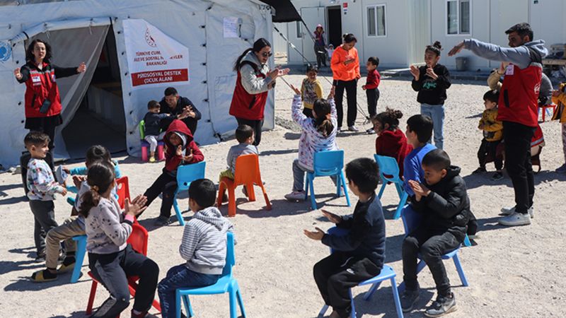 Osmaniye'de depremzede çocuklara psikososyal destek sağlandı