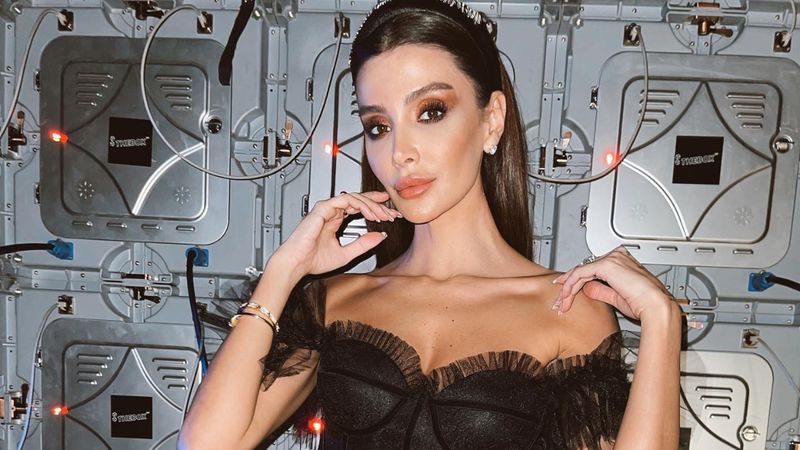 Estetiğin dozunu kaçırdı! Özge Ulusoy güzellik merkezinden paylaştı: İyi görünmüyorsun..