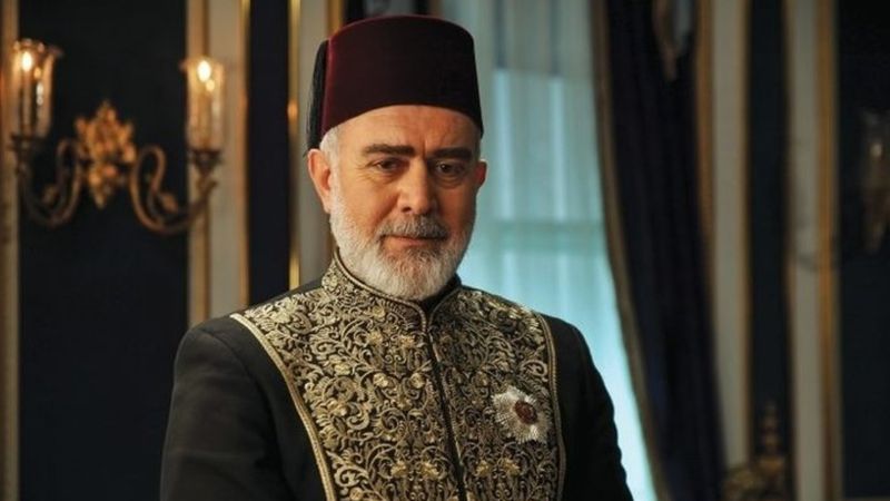 Ünlü oyuncu Bahadır Yenişehirlioğlu Manisa'dan milletvekili adayı oldu