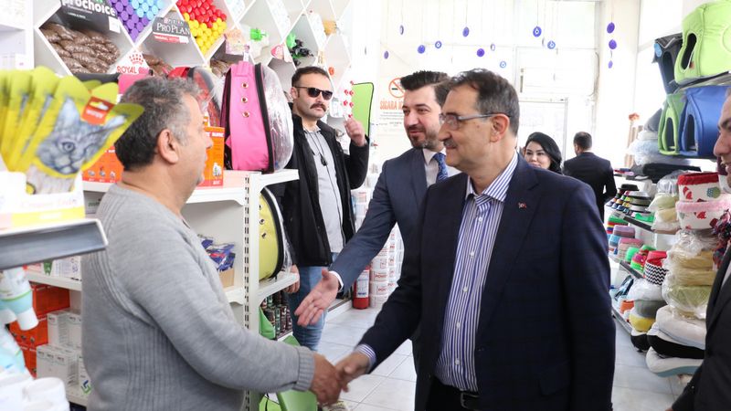 Enerji ve Tabii Kaynaklar Bakanı Fatih Dönmez: Milletimizin feraseti onların ihanetini yenecek