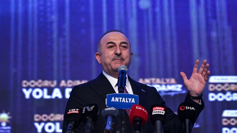 Dışişleri Bakanı Mevlüt Çavuşoğlu: Bahar çoktan geldi, artık yaz zamanı