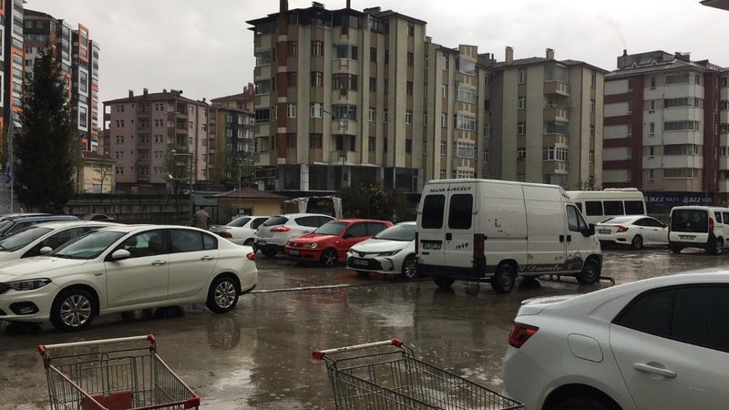 Kastamonu'da sağanak yağış etkili oldu