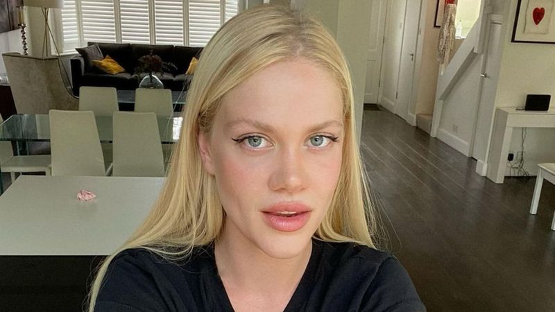 Serel Yereli vücut çorabıyla poz verdi, takipçileri pert oldu! 