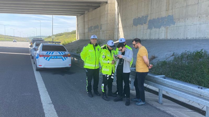 Bursa'da trafikte drone ile denetim yapıldı