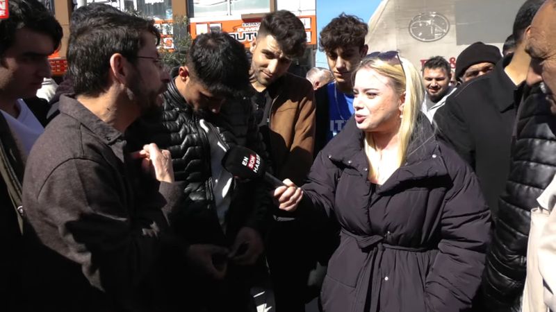 Ensonhaber İstanbul sokaklarında: Sultanbeyli'de Kürtçe tartışması