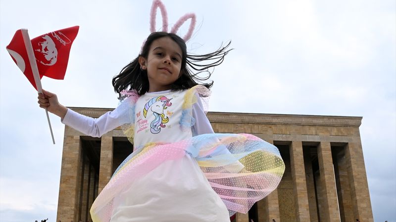 Dünyada çocuklara armağan edilen ilk bayram: 23 Nisan