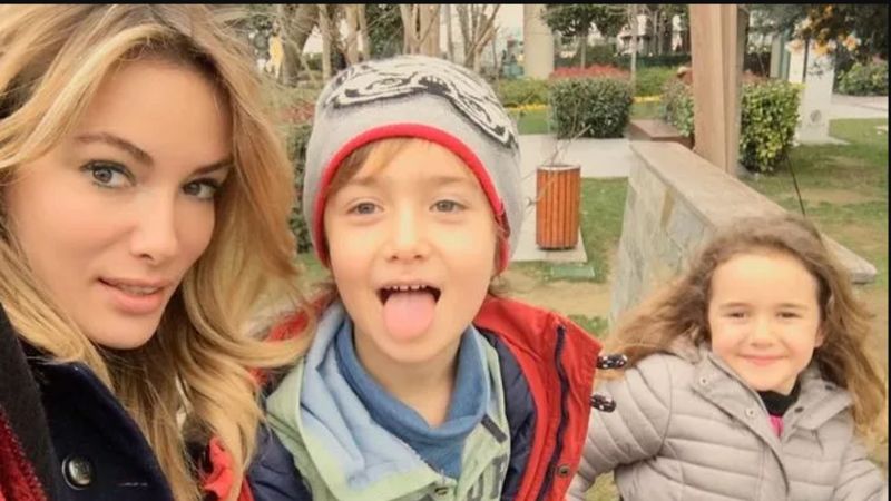 Gamze Özçelik'in oğlu büyüdü