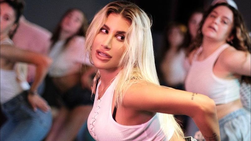 İrem Derici, Elon Musk'a seslendi