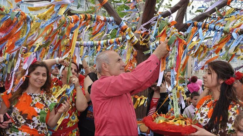 Hıdırellez dinimizde var mı? Hıdırellez kutlamak caiz mi?