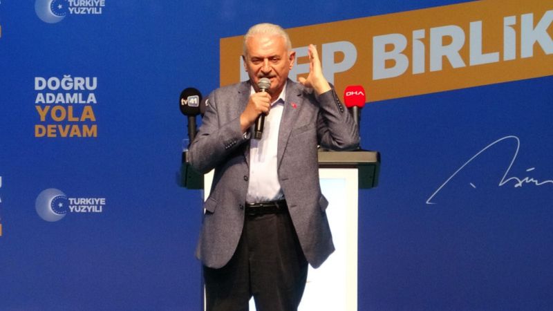Binali Yıldırım: Oyu millet verecek, size ne oluyor