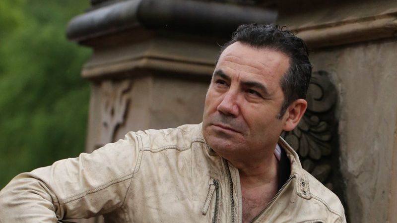 Ferhat Göçer sandık başında poz verdi: 