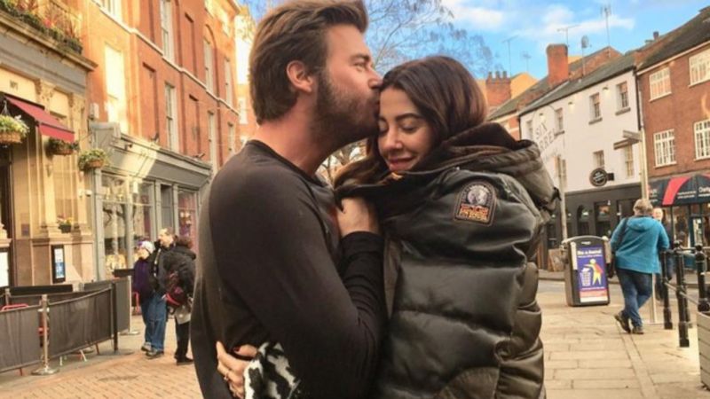 Kıvanç Tatlıtuğ'dan aşk paylaşımı