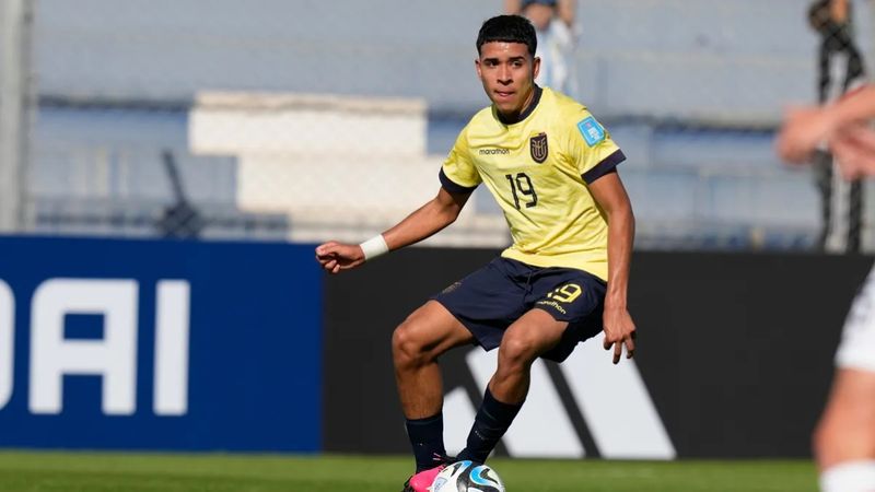 Chelsea, Kendry Paez'i kadrosuna kattı