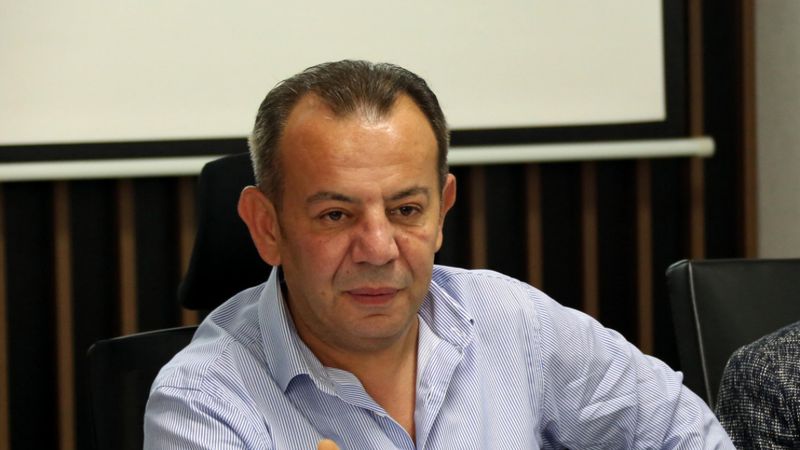 Cumhurbaşkanı Erdoğan'dan Tanju Özcan'a: Devlet adamları heykelleri ile değil hizmetleri ile anılır