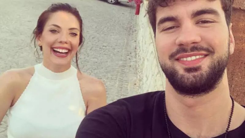 Eda Ece'nin düğün davetiyesi