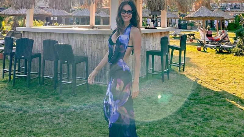 Zeynep Sever Demirel'in plaj tarzı beğenildi