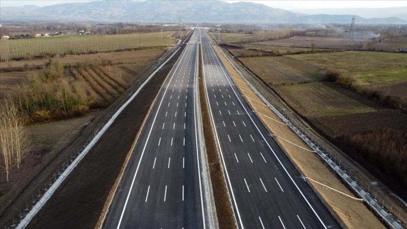 Bedeli çok ağır: Yol hipnozu nedir, nasıl engellenir? Otobanda transa geçmeyin...