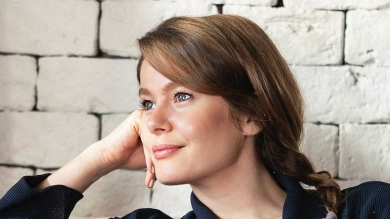 Filiz Akın'dan Burcu Biricik'e övgü