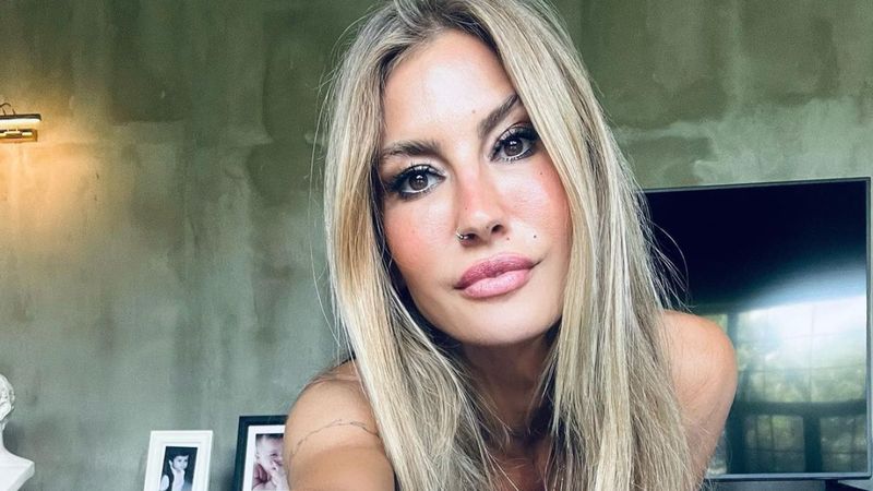 Çağla Şıkel'den 3. çocuğa yeşil ışık