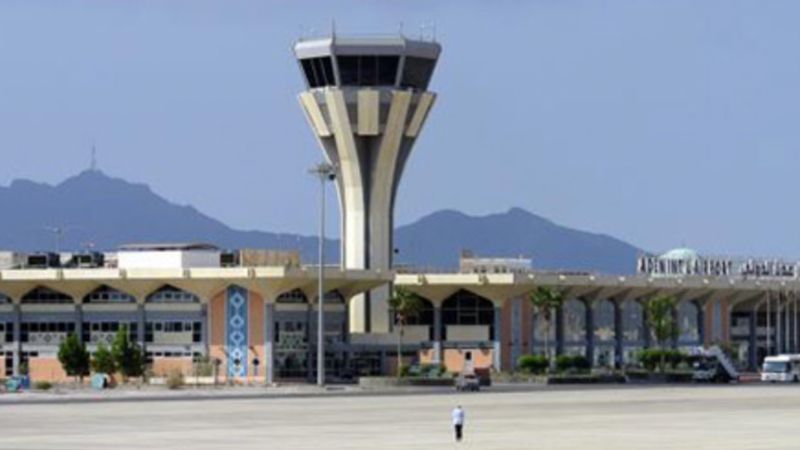 Yemen'de şiddetli fırtına Aden Havalimanı'nı etkiledi! Terminalin camları patladı