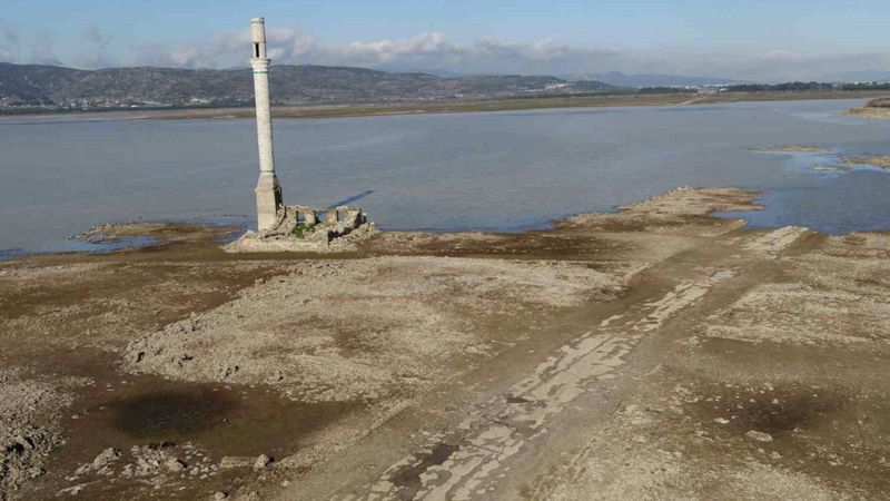 İzmir Tahtalı Barajı'nda doluluk son 14 yılın en düşük seviyesinde
