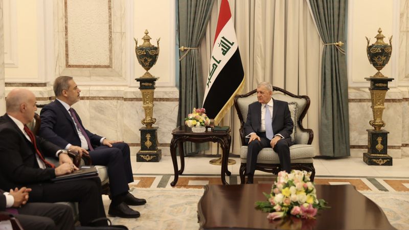 Dışişleri Bakanı Hakan Fidan, Irak Cumhurbaşkanı'yla görüştü