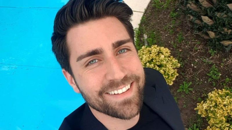 Çağlar Ertuğrul İstanbul'dan gitti