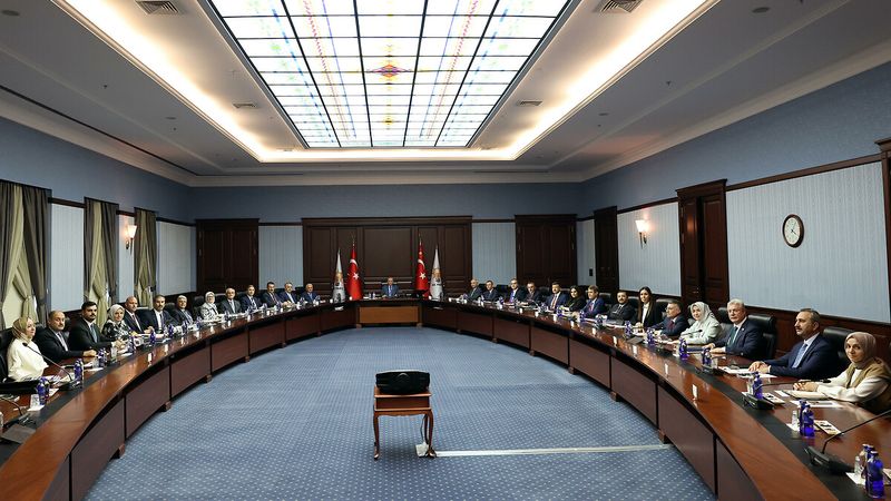 AK Parti kongre sürecini resmen başlattı: Tarih 7 Ekim