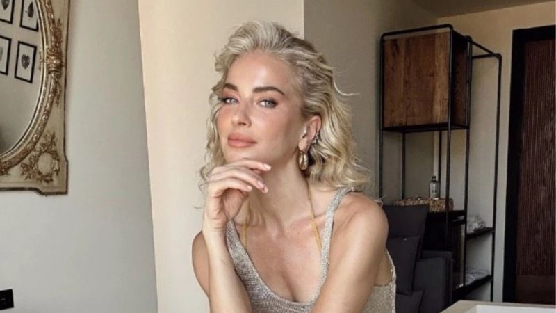 Burcu Esmersoy'dan Mısır'da iddialı pozlar! 'Kim der ki 46 yaşında'