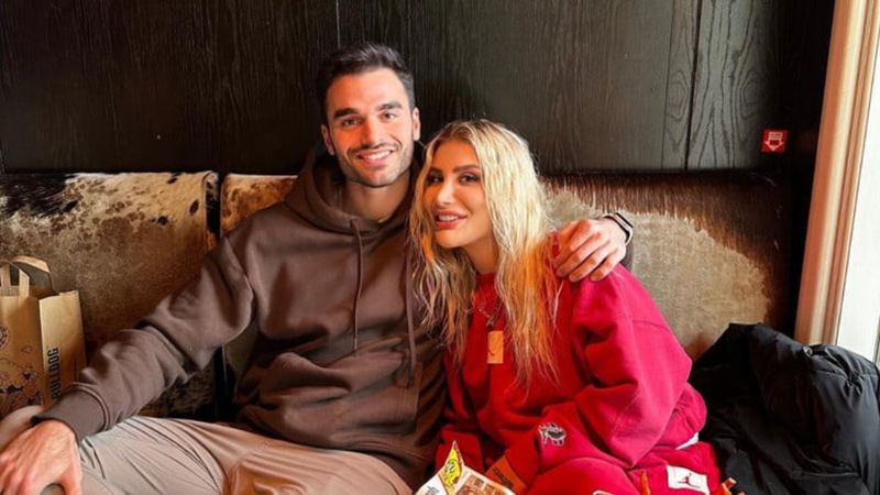 İrem Derici'den büyük aşka ilişkin açıklama! 8 ay muhteşem bir şey yaşadık