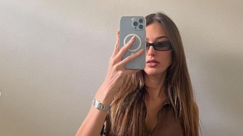 Dilan Çiçek Deniz metroya bindi