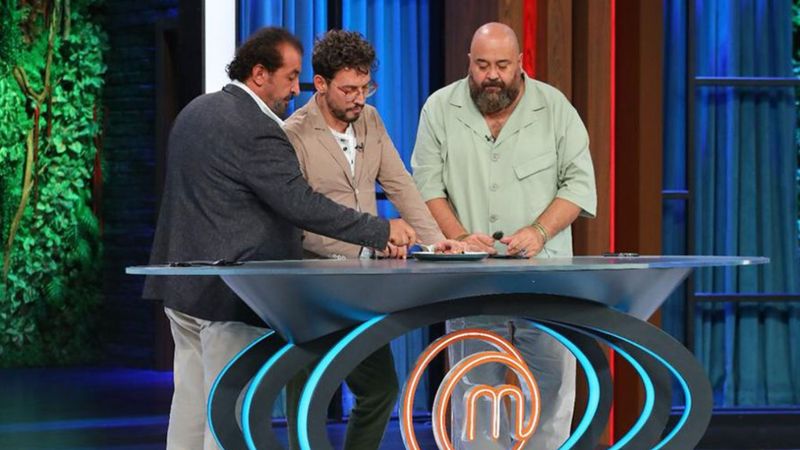 MasterChef'te kartlar yeniden dağıtılıyor! MasterChef şampiyonları ne zaman yarışacak? Somer Şef müjdeyi verdi