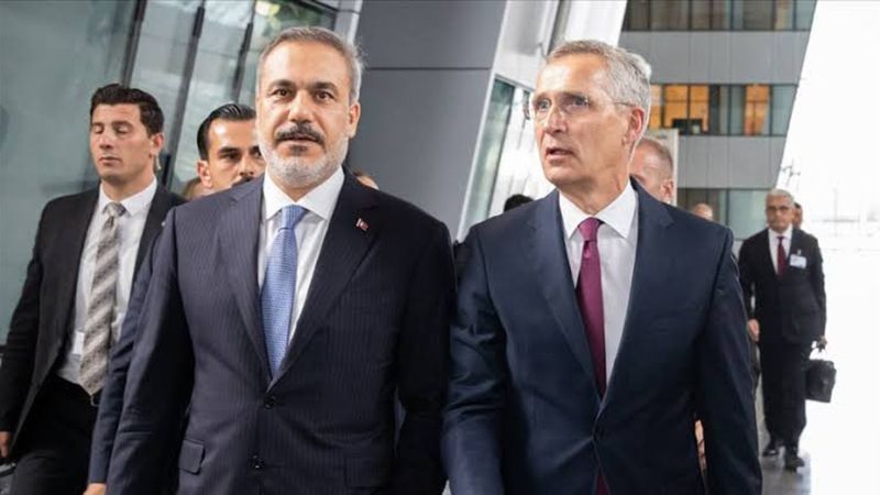 Hakan Fidan NATO Genel Sekreteri Jens Stoltenberg ile görüştü