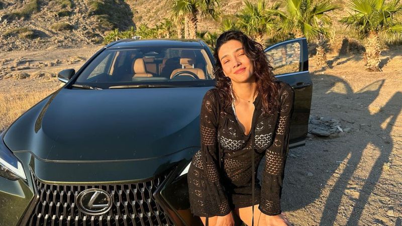 Aybüke Pusat imaj değiştirdi