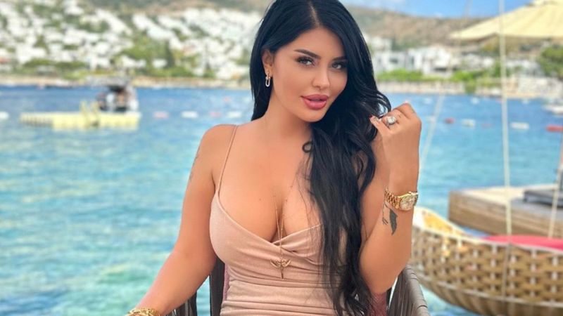 Ebru Polat kötü yorumu affetmiyor